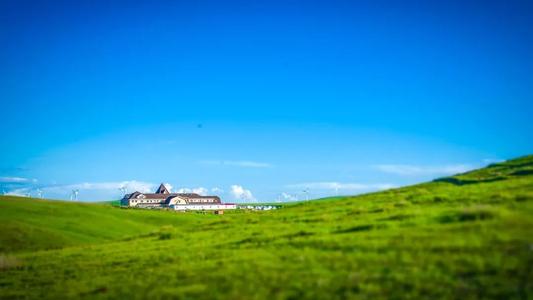 云南千名脫貧出列縣扶貧干部到騰沖療休養(yǎng)