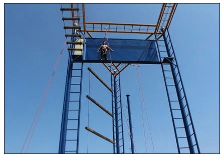 騰沖拓展訓練基地高空項目推薦--《絕壁逢生》