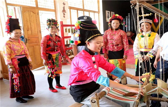 騰沖景點：【國家AA級景區(qū)】騰沖新華鄉(xiāng)壩角阿昌族民族村景區(qū)