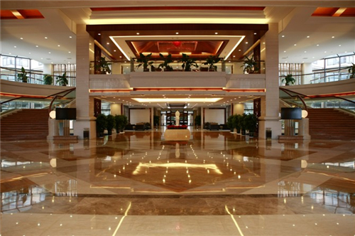 瑞麗會(huì)議酒店
