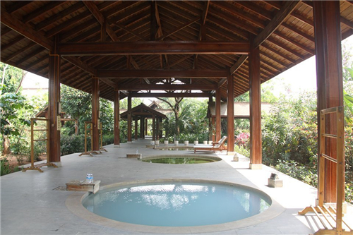 瑞麗會(huì)議酒店