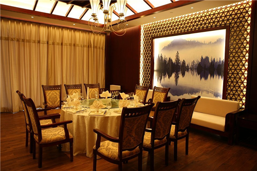 瑞麗會(huì)議酒店