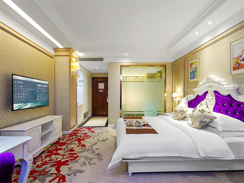 維也納智好酒店(保山吾悅廣場(chǎng)高鐵站店)