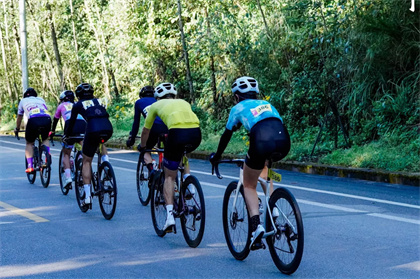 騰沖騎行路線：春日騎行 | 環(huán)騰800公里，邂逅浪漫春天